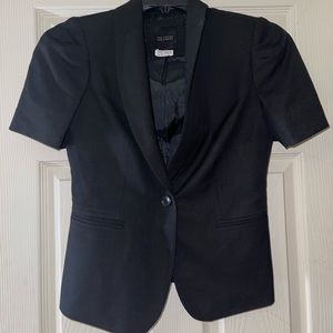 Black professional short sleeve vest